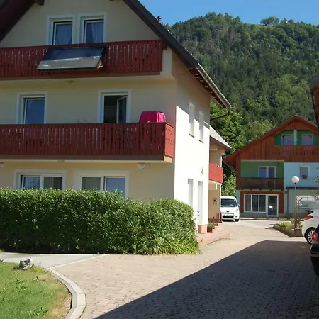 Poljce * Begunje na Gorenjskem